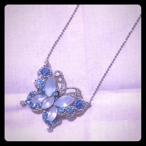 🐛🌸Butterfly Necklace Blue CZ 🌺💐